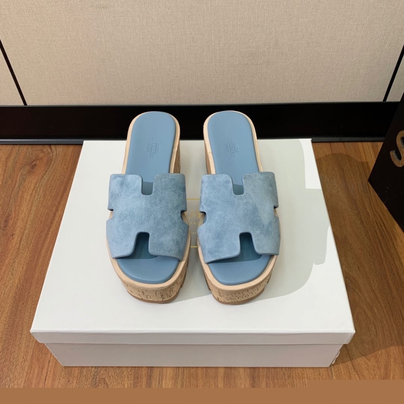 H**mes slippers